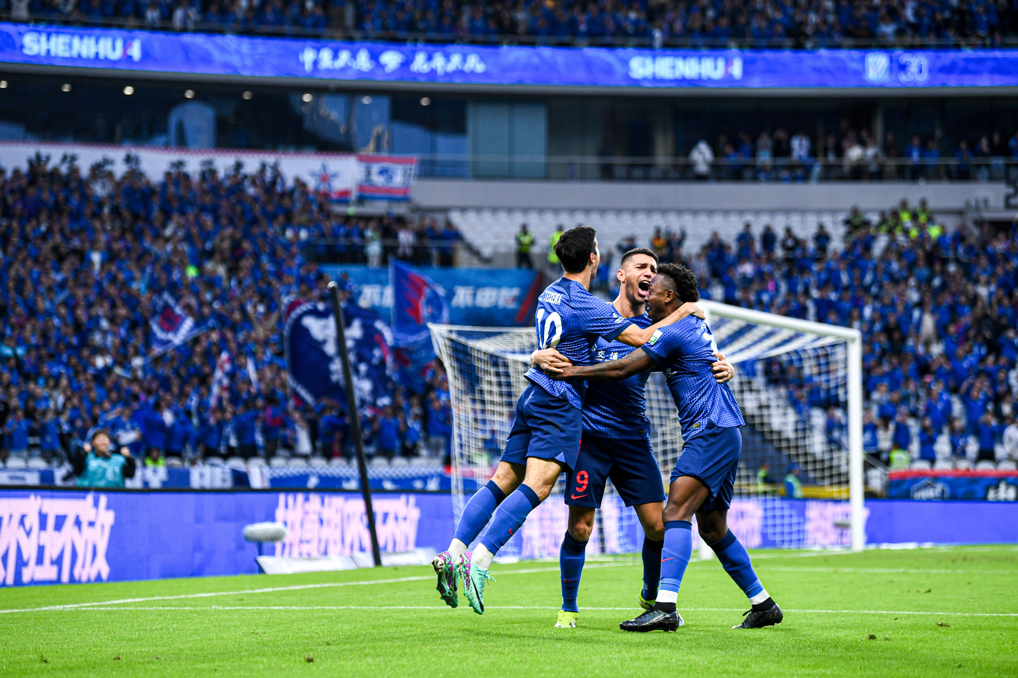 上海申花晋级国内足球顶级赛事半决赛的简单介绍 上海申花晋级国内足球顶级赛事半决赛的简单介绍